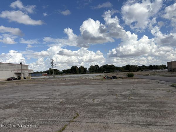 708 Mississippi 1, Greenville, MS 38701