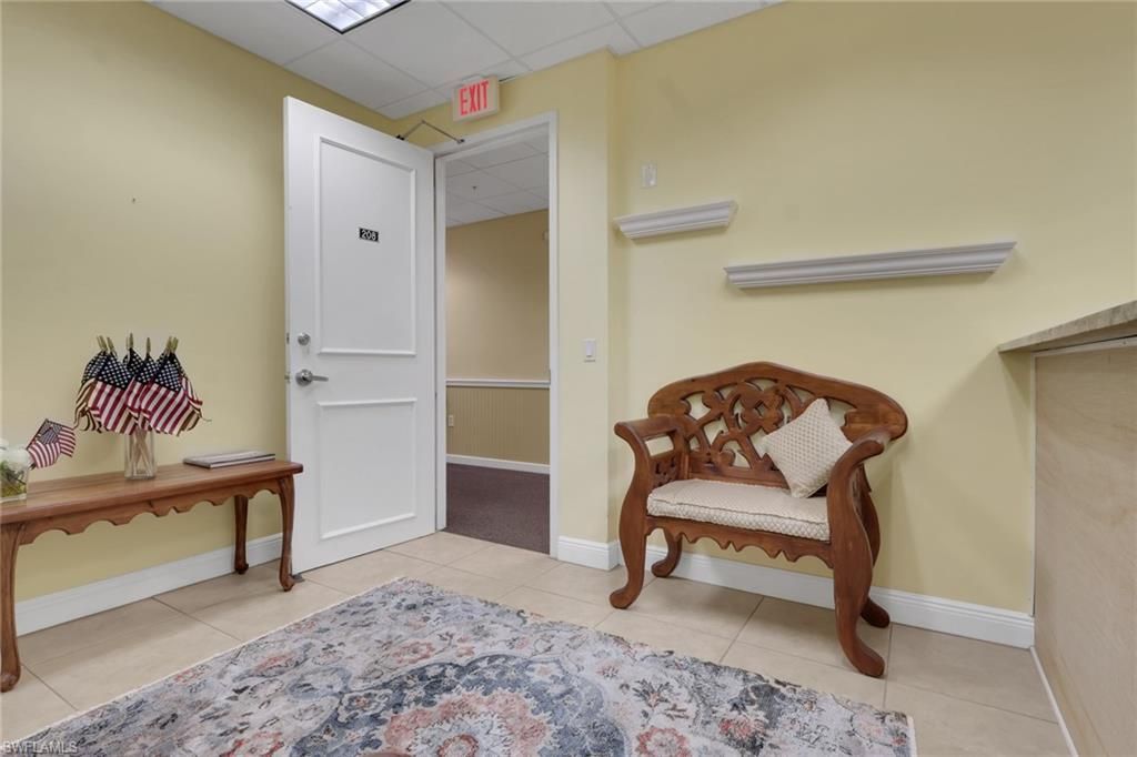 3960 Radio Rd , Unit 208, Naples, FL 34104 Photo