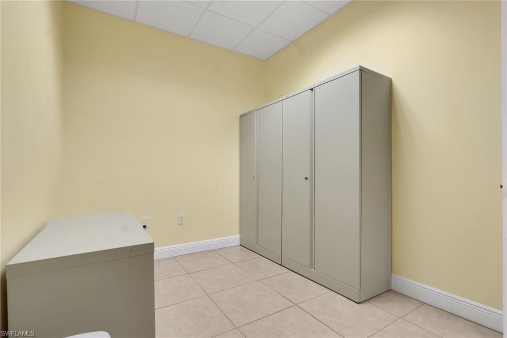 3960 Radio Rd , Unit 208, Naples, FL 34104 Photo
