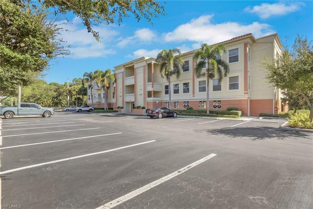 3960 Radio Rd , Unit 208, Naples, FL 34104 Photo