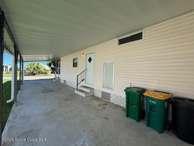 945 Jacaranda Drive , Sebastian, FL 32976 Photo