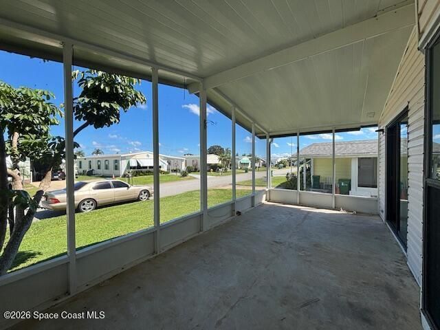 945 Jacaranda Drive , Sebastian, FL 32976 Photo
