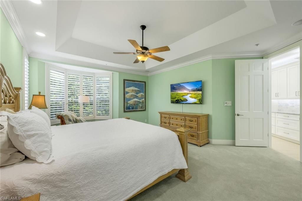269 Colonade Cir, Unit 2802, Naples, FL 34103 Photo