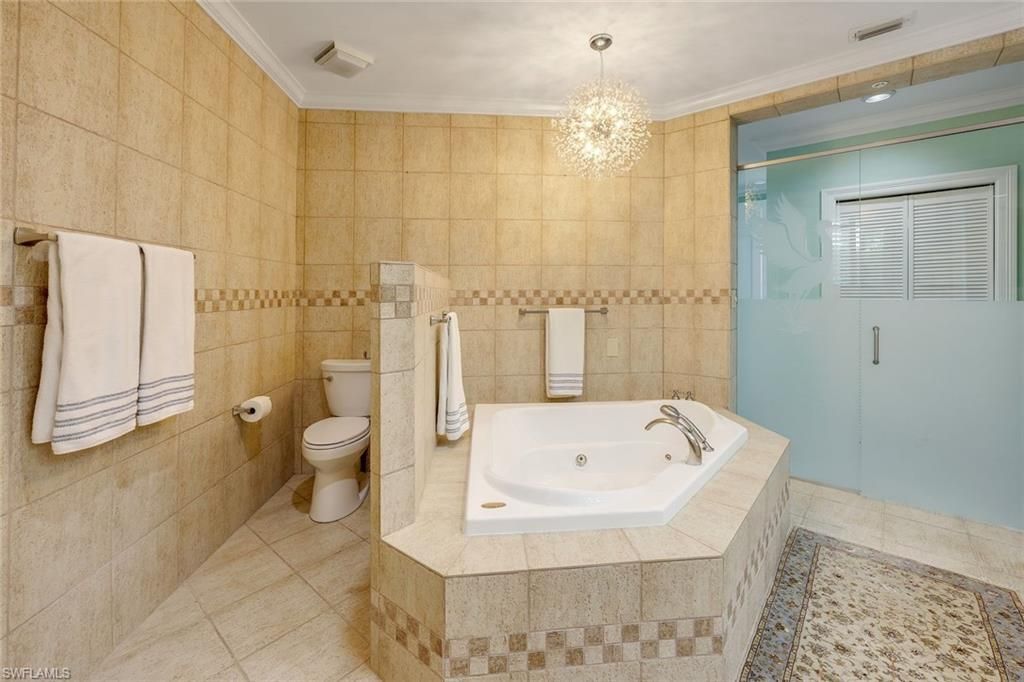 269 Colonade Cir, Unit 2802, Naples, FL 34103 Photo