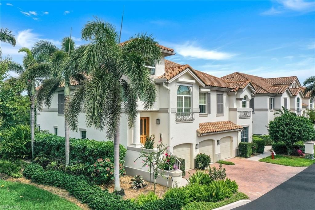 269 Colonade Cir, Unit 2802, Naples, FL 34103 Photo