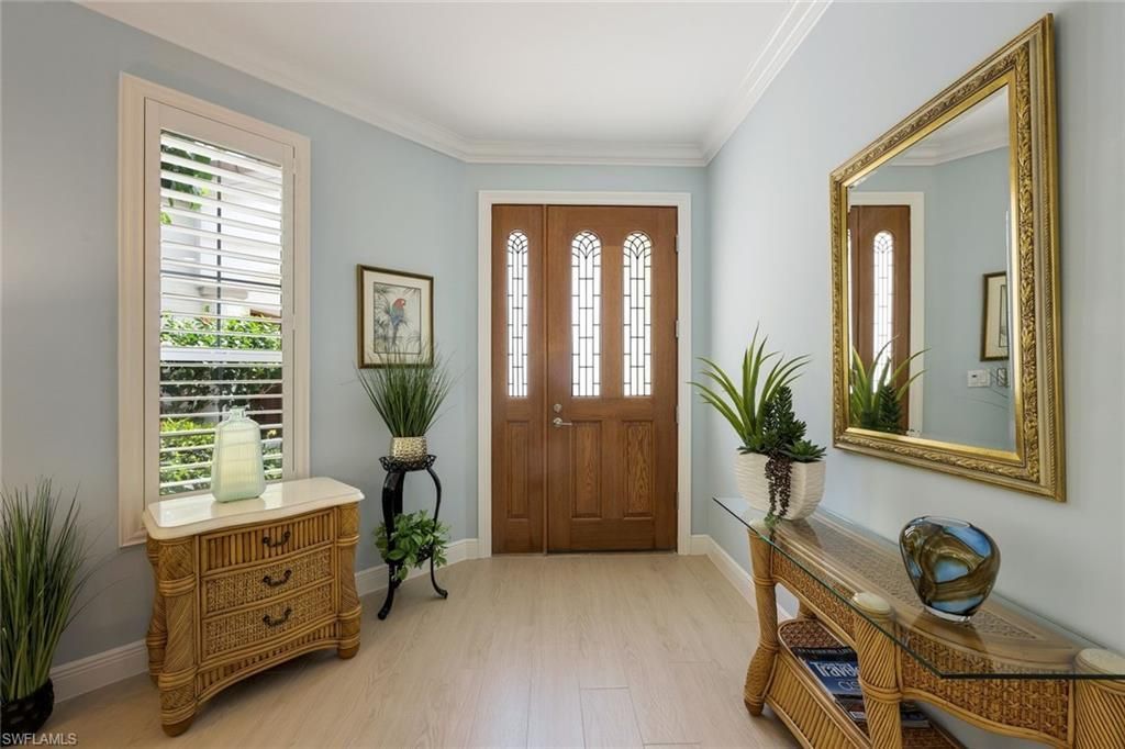 269 Colonade Cir, Unit 2802, Naples, FL 34103 Photo