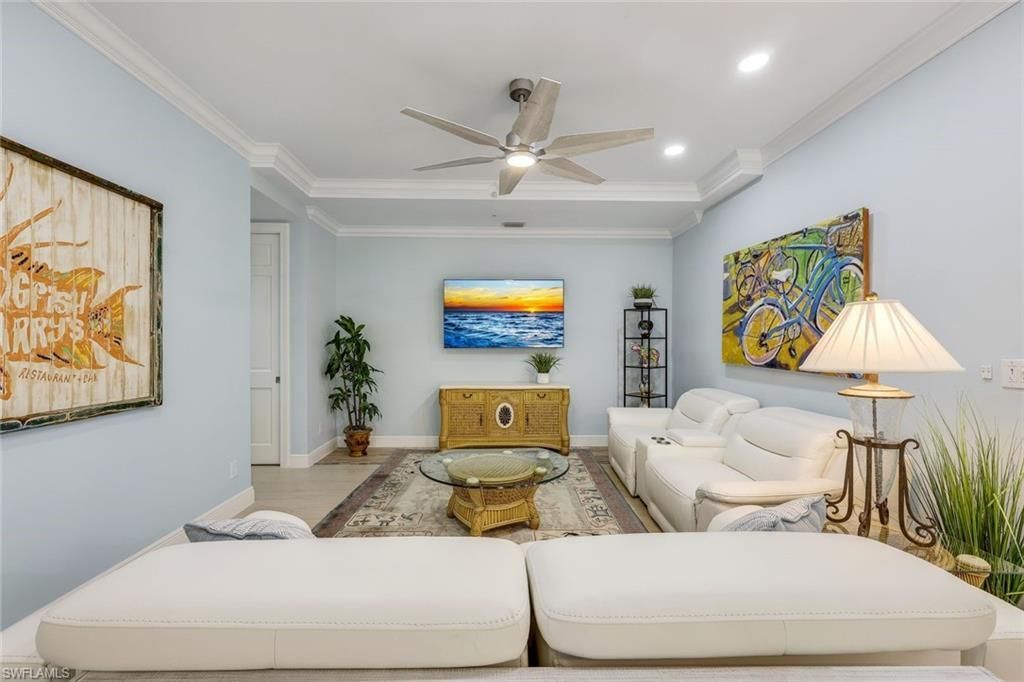 269 Colonade Cir, Unit 2802, Naples, FL 34103 Photo
