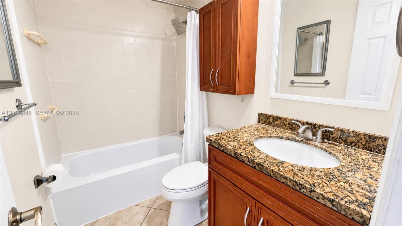 200 S Birch Rd , Unit 211, Fort Lauderdale, FL 33316 Photo