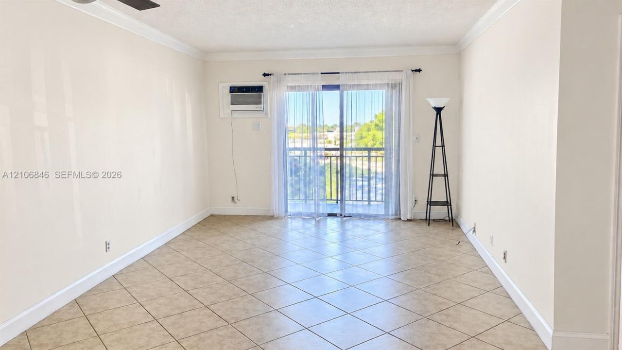 200 S Birch Rd , Unit 211, Fort Lauderdale, FL 33316 Photo