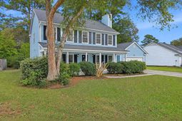 113 Alwyn Boulevard photo 4