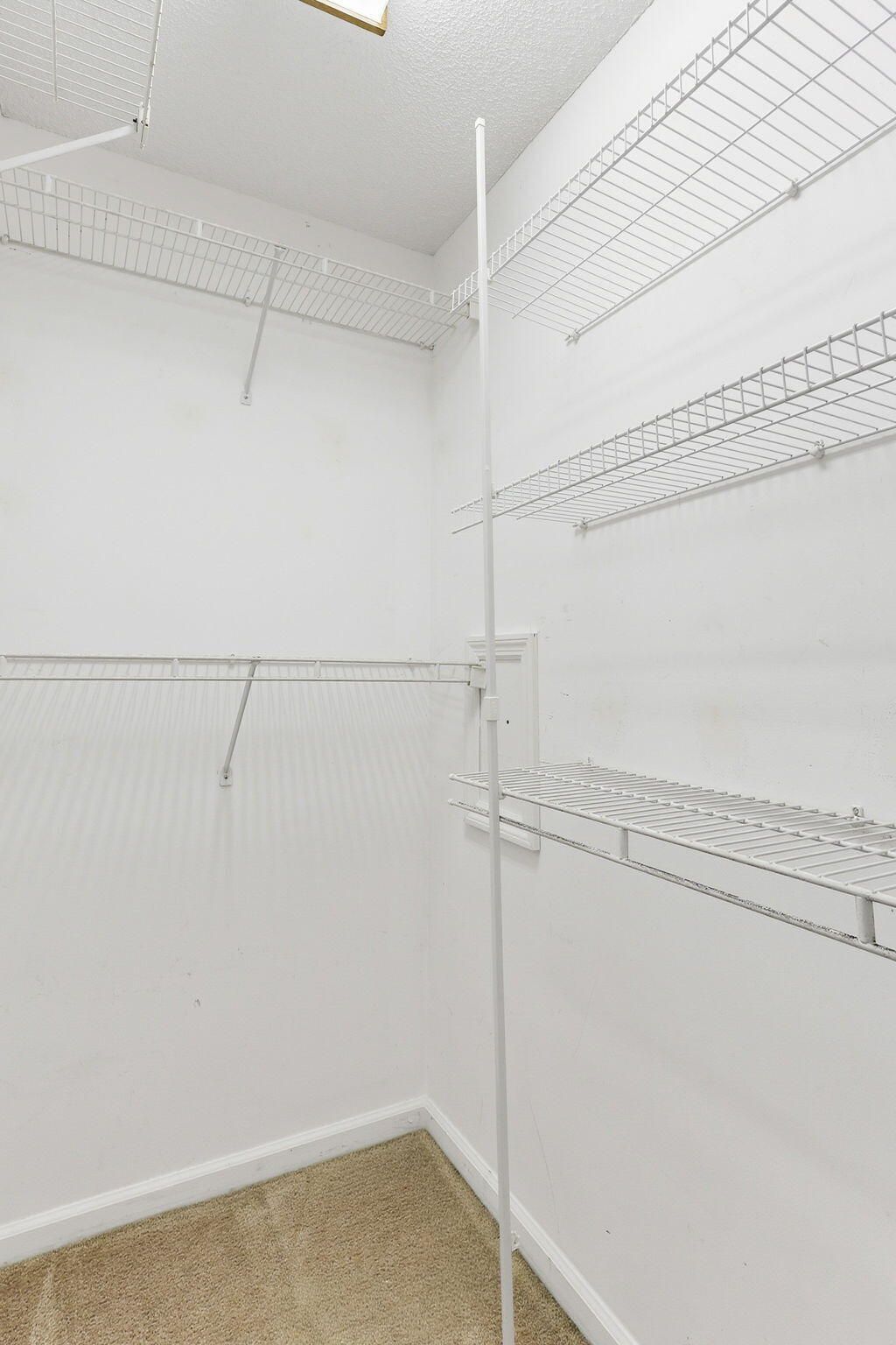113 Alwyn Boulevard Photo 34