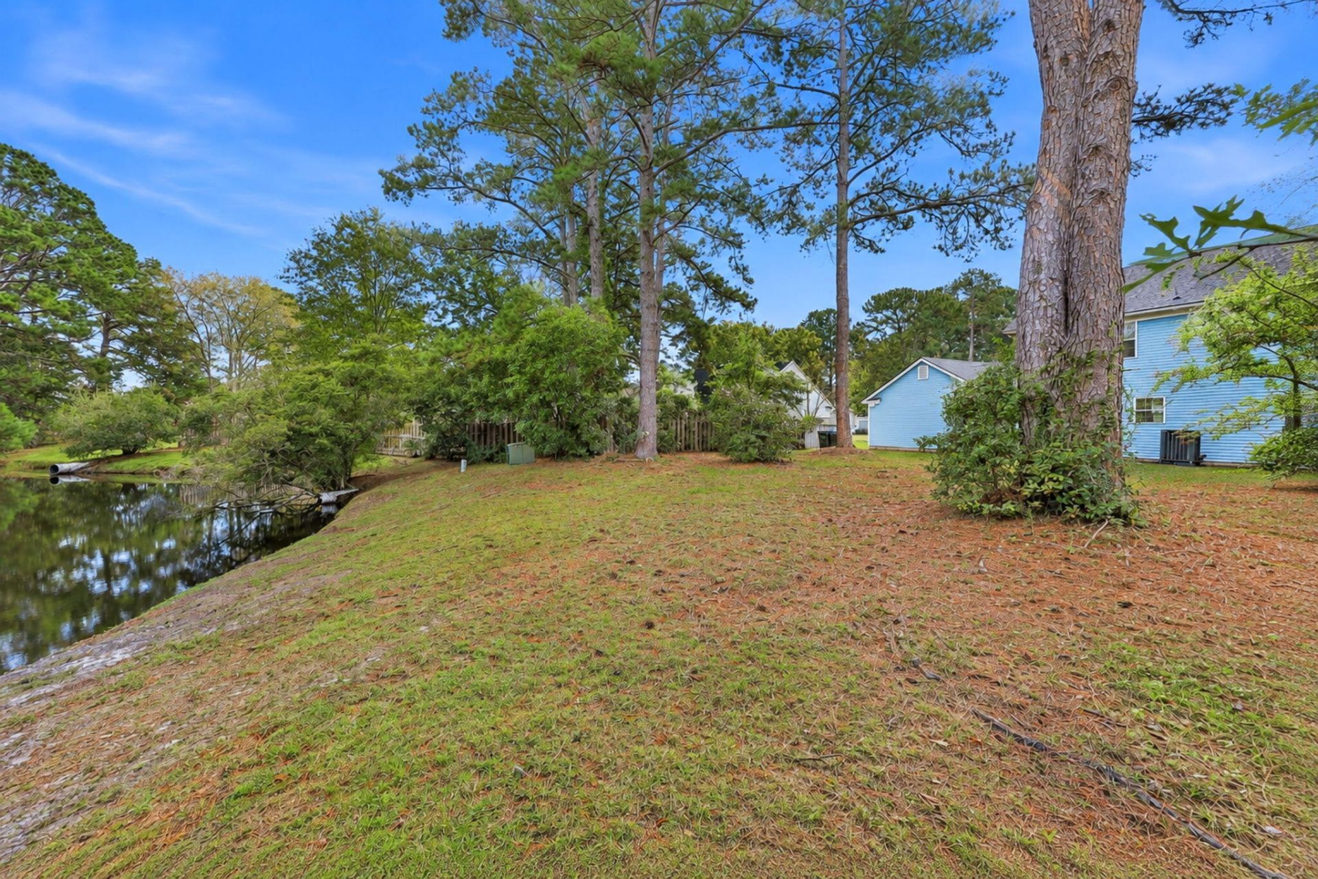 113 Alwyn Boulevard Photo 42
