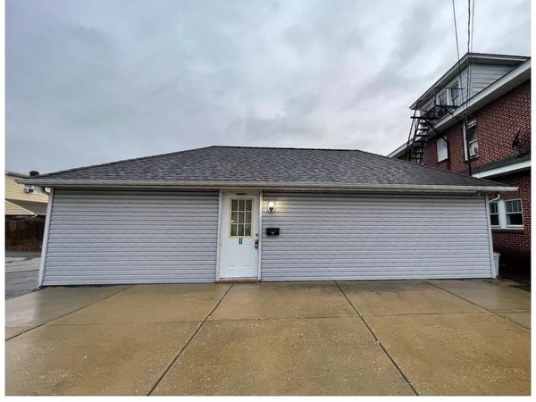 1 NEW JERSEY AVE, PENNSVILLE, NJ 08070