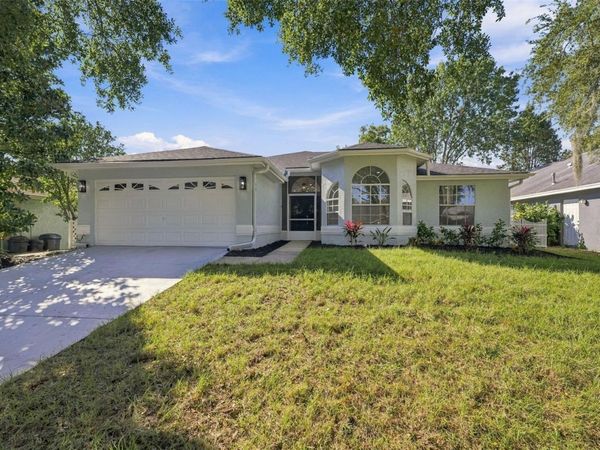 1070 CAPTAINS WAY , TARPON SPRINGS, FL 34689