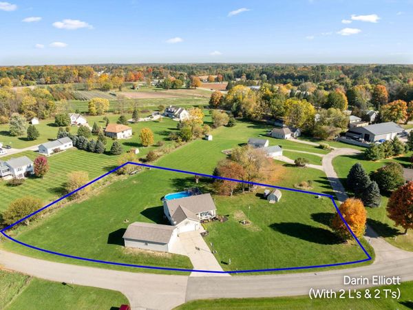 88 Meadowlark Drive, Ionia, MI 48846