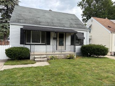 20901 Bon Heur Street , St Clair Shores, Mi 48081