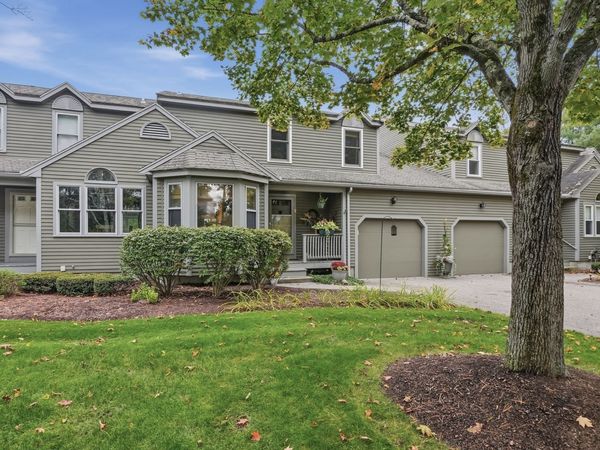 6 Spruce Pond Rd, Unit 6, Franklin, MA 02038
