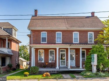 102 QUAKERTOWN AVENUE, PENNSBURG, PA 18073