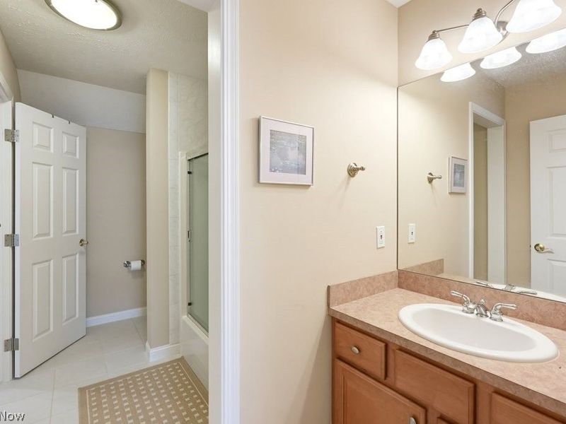 7249 Dursley Court, Solon, OH 44022 Photo 40