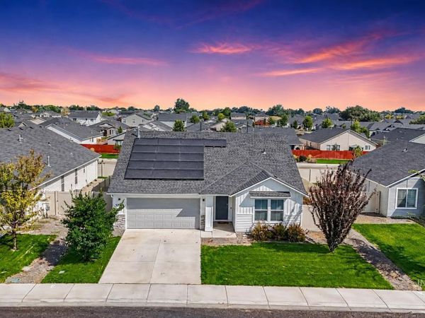 12786 Carkhill St, Caldwell, ID 83607