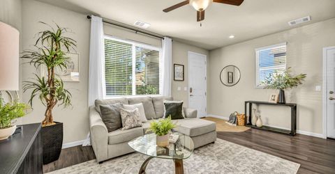 3678 Hollywood Park Drive, Reno, NV 89512 Photo