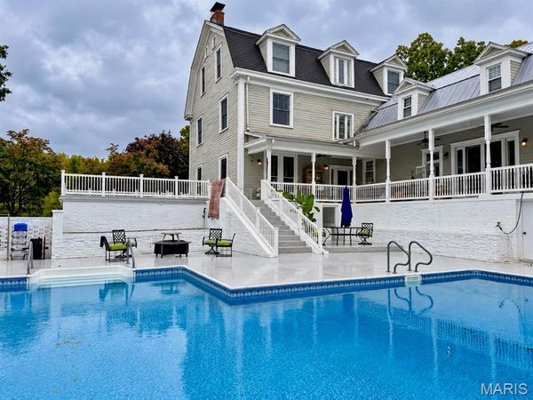 1172 Wolf Lane, Cape Girardeau, MO 63701