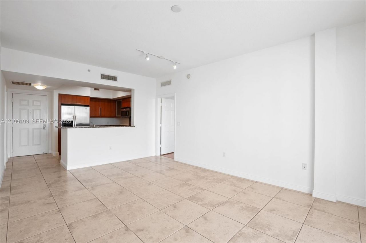 888 S Douglas Rd , Unit 602, Coral Gables, FL 33134 Photo