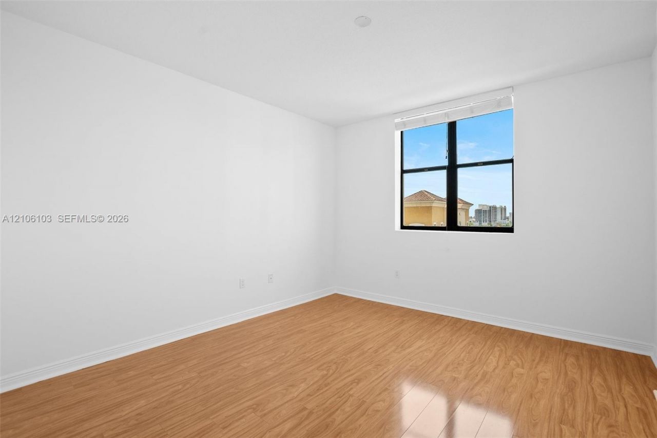 888 S Douglas Rd , Unit 602, Coral Gables, FL 33134 Photo