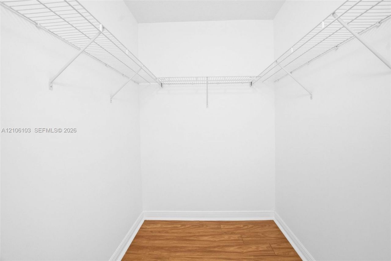 888 S Douglas Rd , Unit 602, Coral Gables, FL 33134 Photo