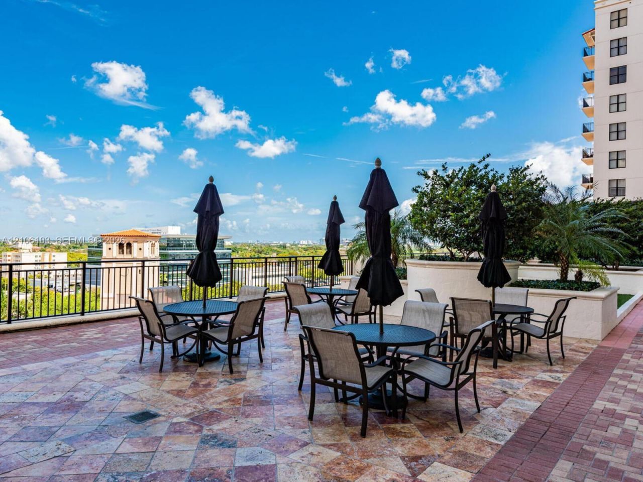 888 S Douglas Rd , Unit 602, Coral Gables, FL 33134 Photo