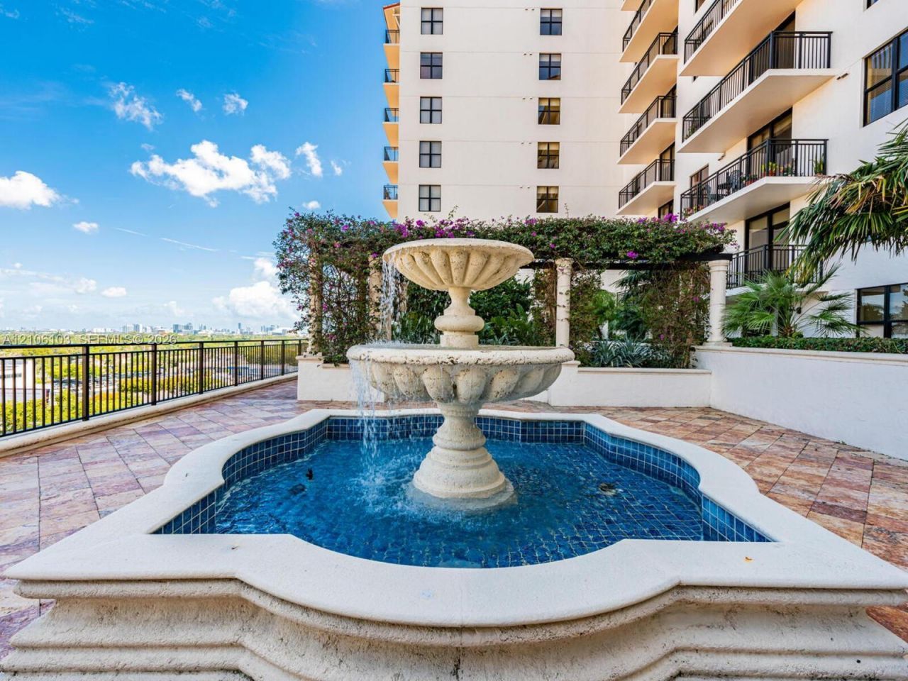 888 S Douglas Rd , Unit 602, Coral Gables, FL 33134 Photo