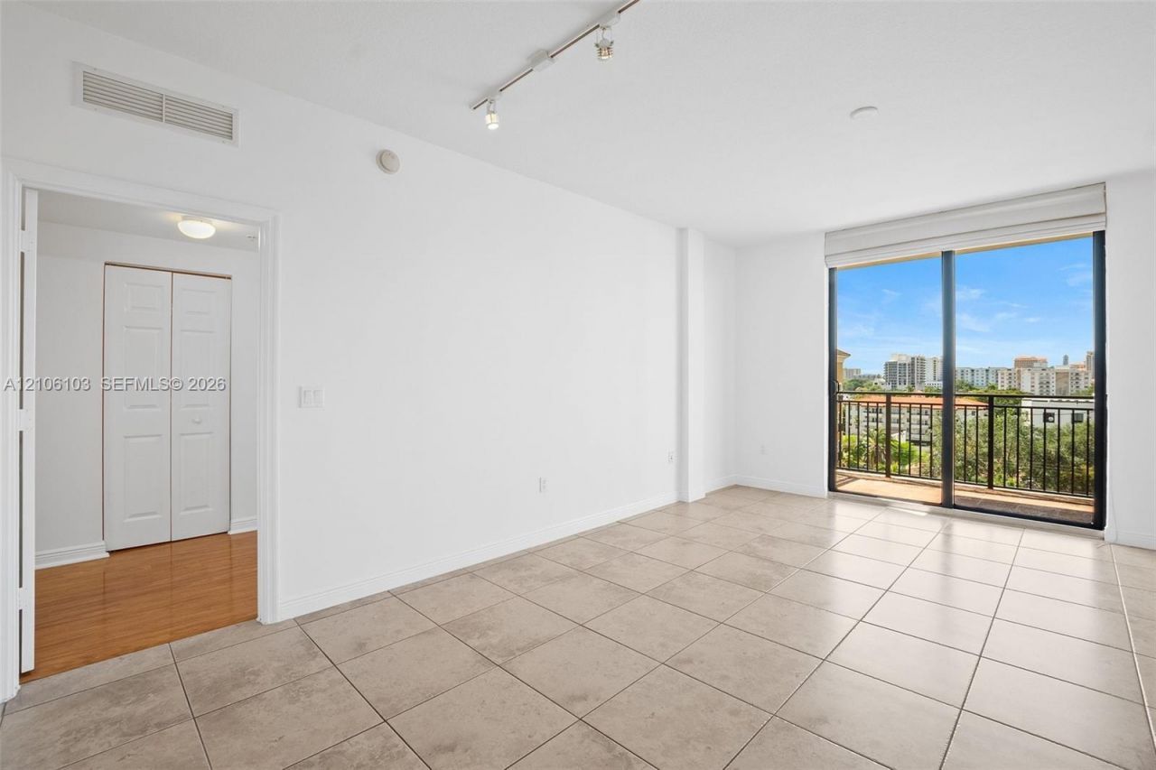 888 S Douglas Rd , Unit 602, Coral Gables, FL 33134 Photo