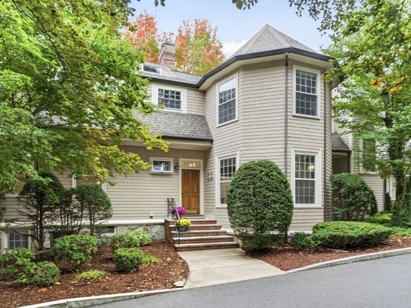 333 Brush Hill Rd, Unit A2, Milton, MA 02186