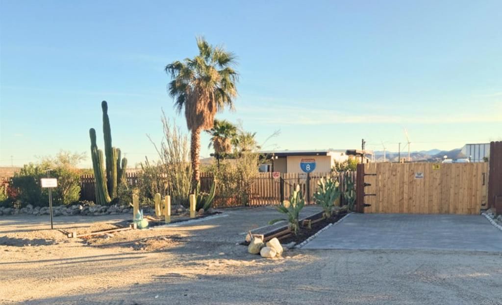15 Agate Road, Ocotillo, CA 92259 Main Photo