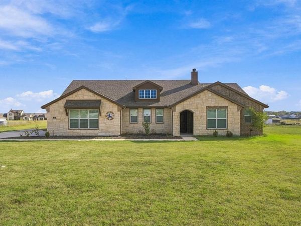 123 Croft Court, Decatur, TX 76234