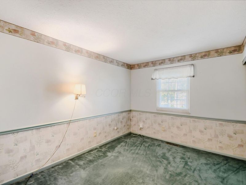 1999 Charmingfare Street, Columbus, OH 43228 Photo 21