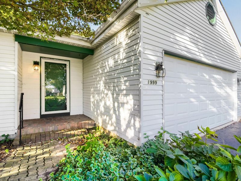 1999 Charmingfare Street, Columbus, OH 43228 Photo 4