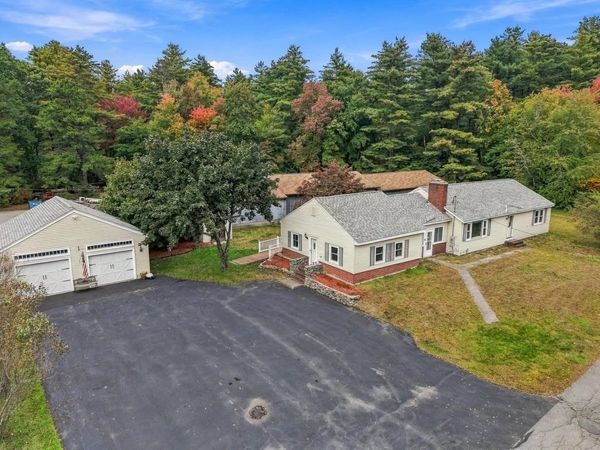 6 Oakhurst Street, Ayer, MA 01432