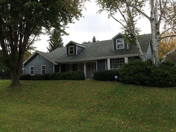 1306 Carlin COURT, Burlington, WI 53105