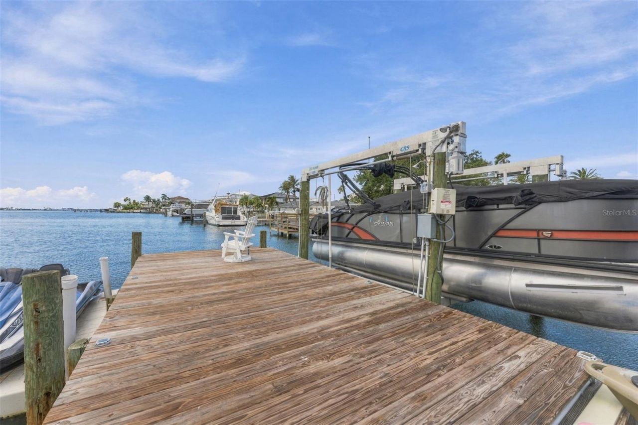 135 Harbor Drive, Palm Harbor, FL 34683 Photo