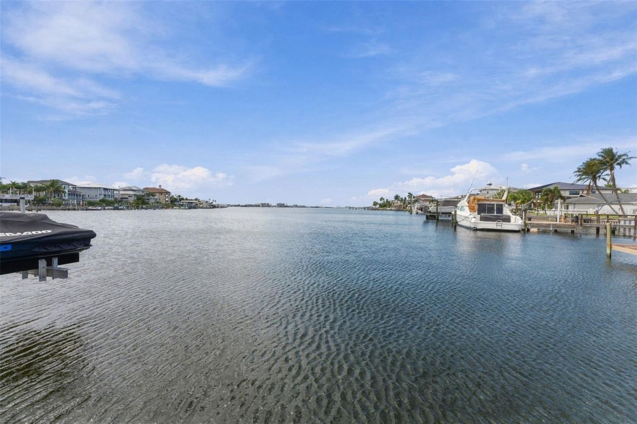 135 Harbor Drive, Palm Harbor, FL 34683 Photo