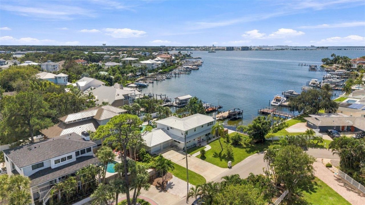 135 Harbor Drive, Palm Harbor, FL 34683 Photo