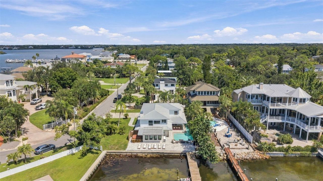 135 Harbor Drive, Palm Harbor, FL 34683 Photo