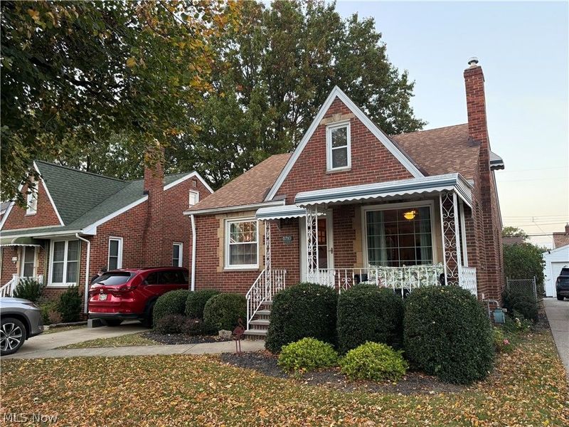 5710 HAMPSTEAD Avenue, Parma, OH 44129 Photo 2