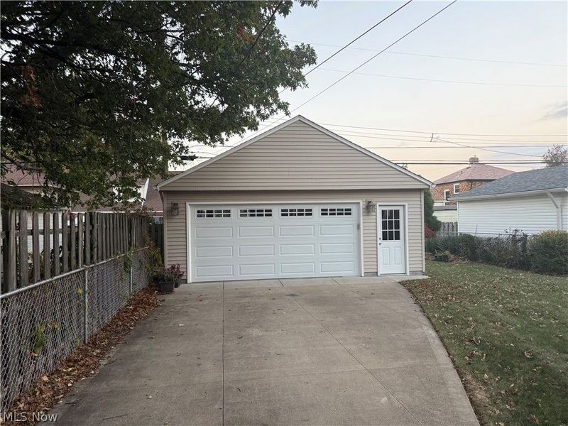 5710 HAMPSTEAD Avenue, Parma, OH 44129 Photo 42
