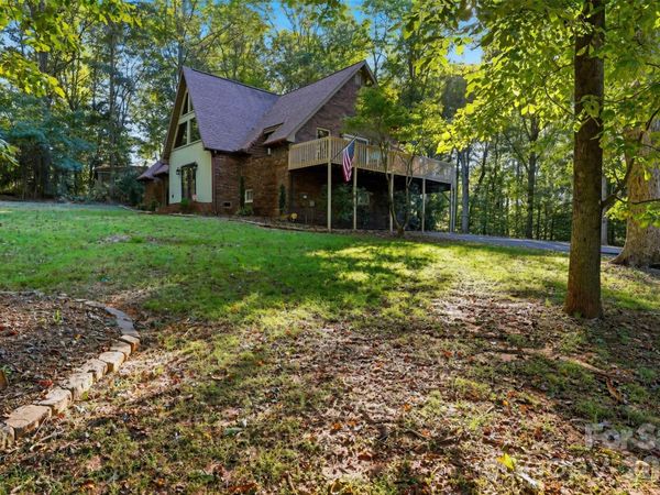 38 Lee Matheson Road , Taylorsville, NC 28681