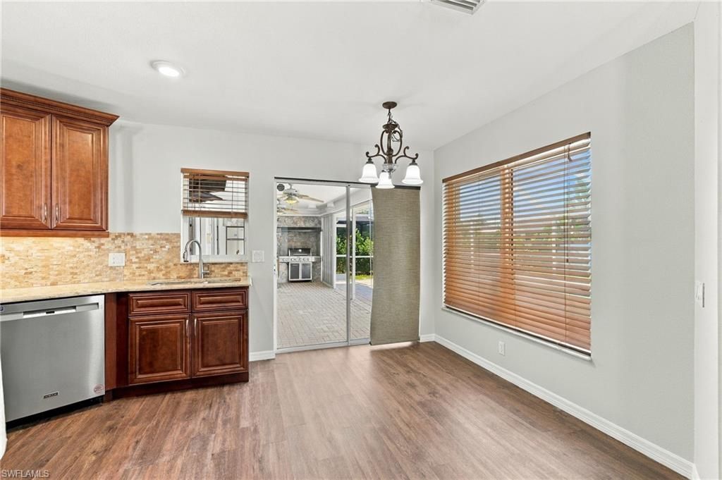 3914 SW 25th Ct, Cape Coral, FL 33914 Photo