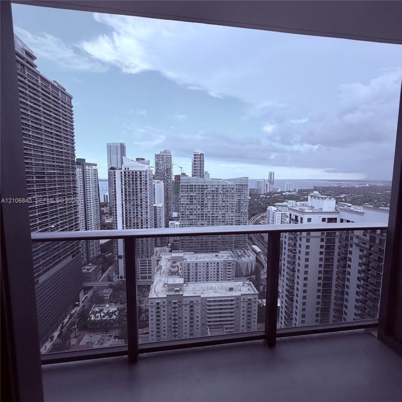 55 SW 9th St, Unit 3903, Miami, FL 33130 Photo