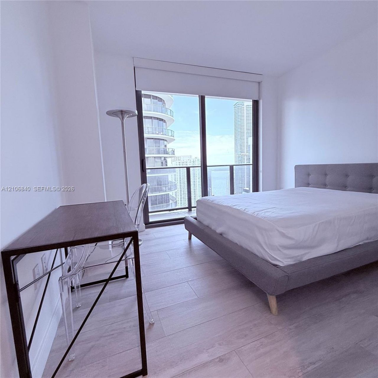 55 SW 9th St, Unit 3903, Miami, FL 33130 Photo