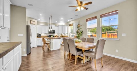 7239 Foxwood Lane, Sparks, NV 89436 Photo